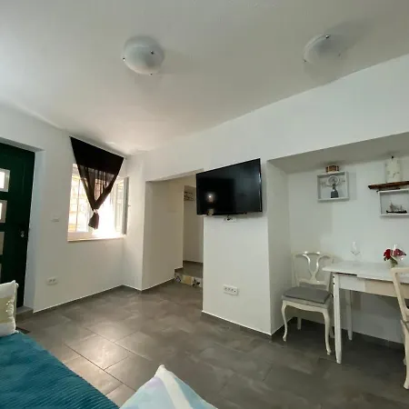 Апартаменты Papalina Center Сплит