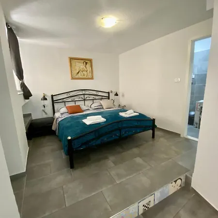 Papalina Center Апартаменты Сплит
